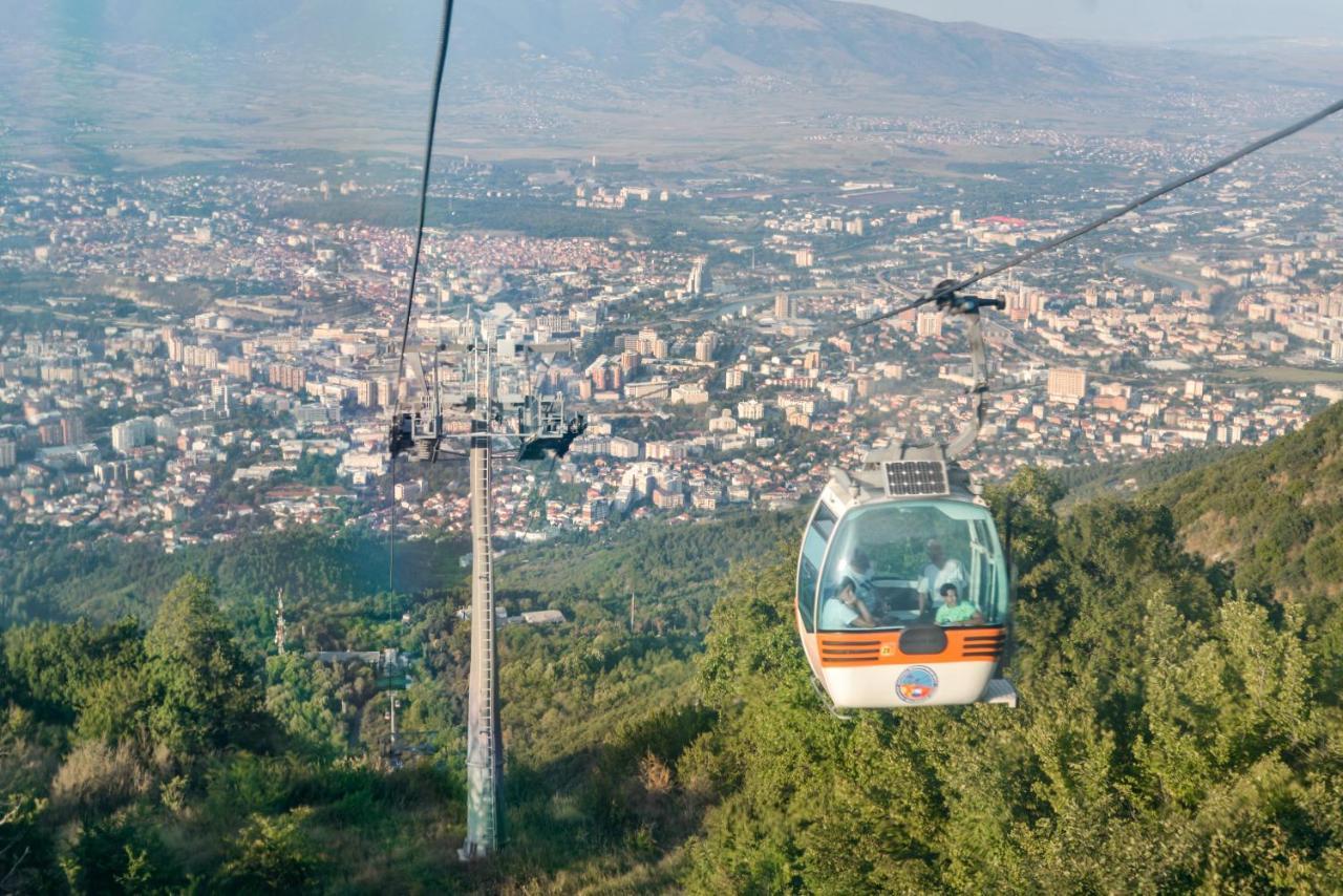 Tea'S Apartment, Skopje City - Centre المظهر الخارجي الصورة