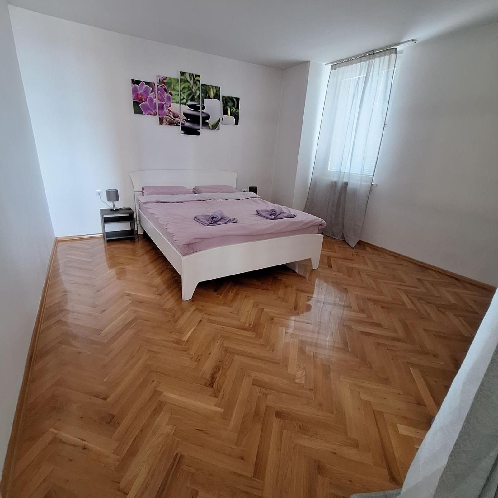 Tea'S Apartment, Skopje City - Centre المظهر الخارجي الصورة